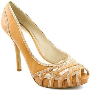 Nine West Faustinar Peep Toe
